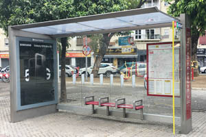 Una parada de autobús